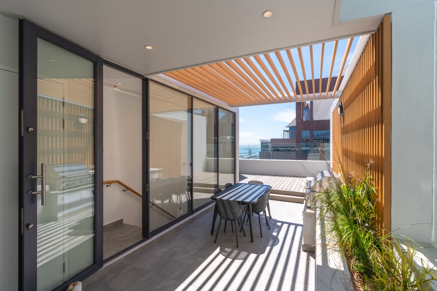 2 Bedroom Property for Sale in Cape Town City Centre Western Cape
